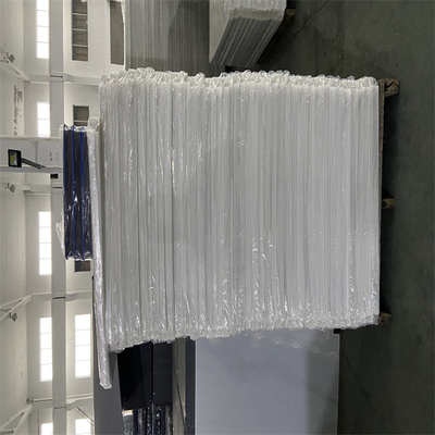 白い色PPはCoroplastを広げる使用の包み、印刷を波形を付けた